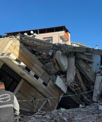 Bakanlık Gebze’deki 7 katlı binanın çökme nedenini açıkladı