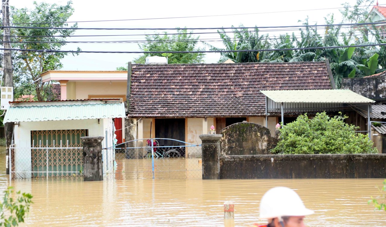 Kalmaegi Tayfunu Vietnam’ı vurdu: 5 ölü
