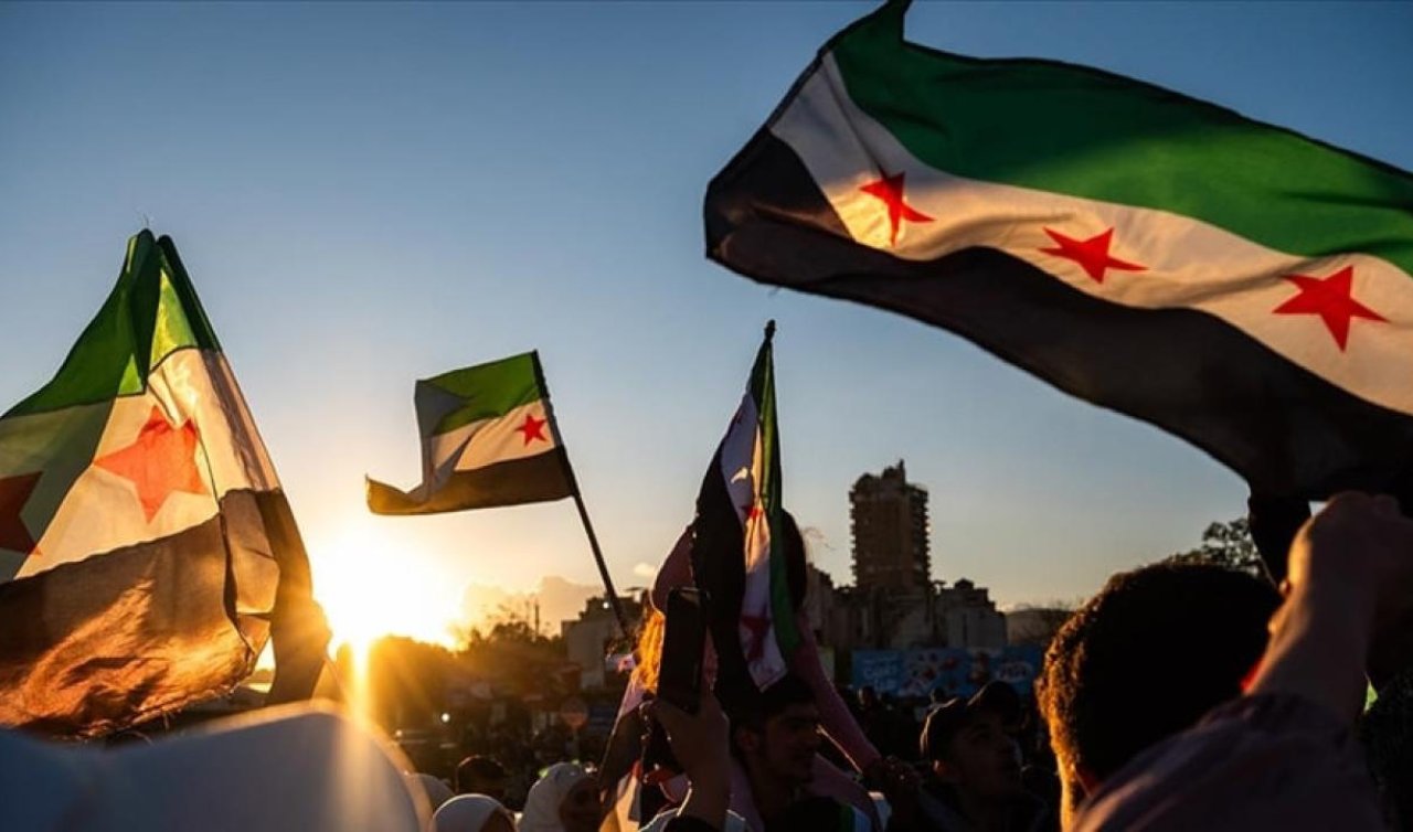 Bir ülke küllerinden doğuyor: Suriye