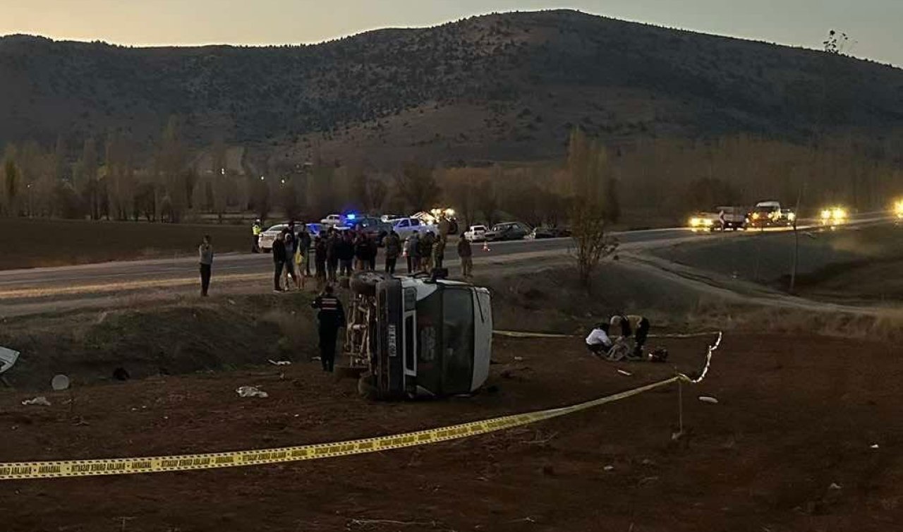 İşçi servisi devrildi: 2 ölü 7 yaralı