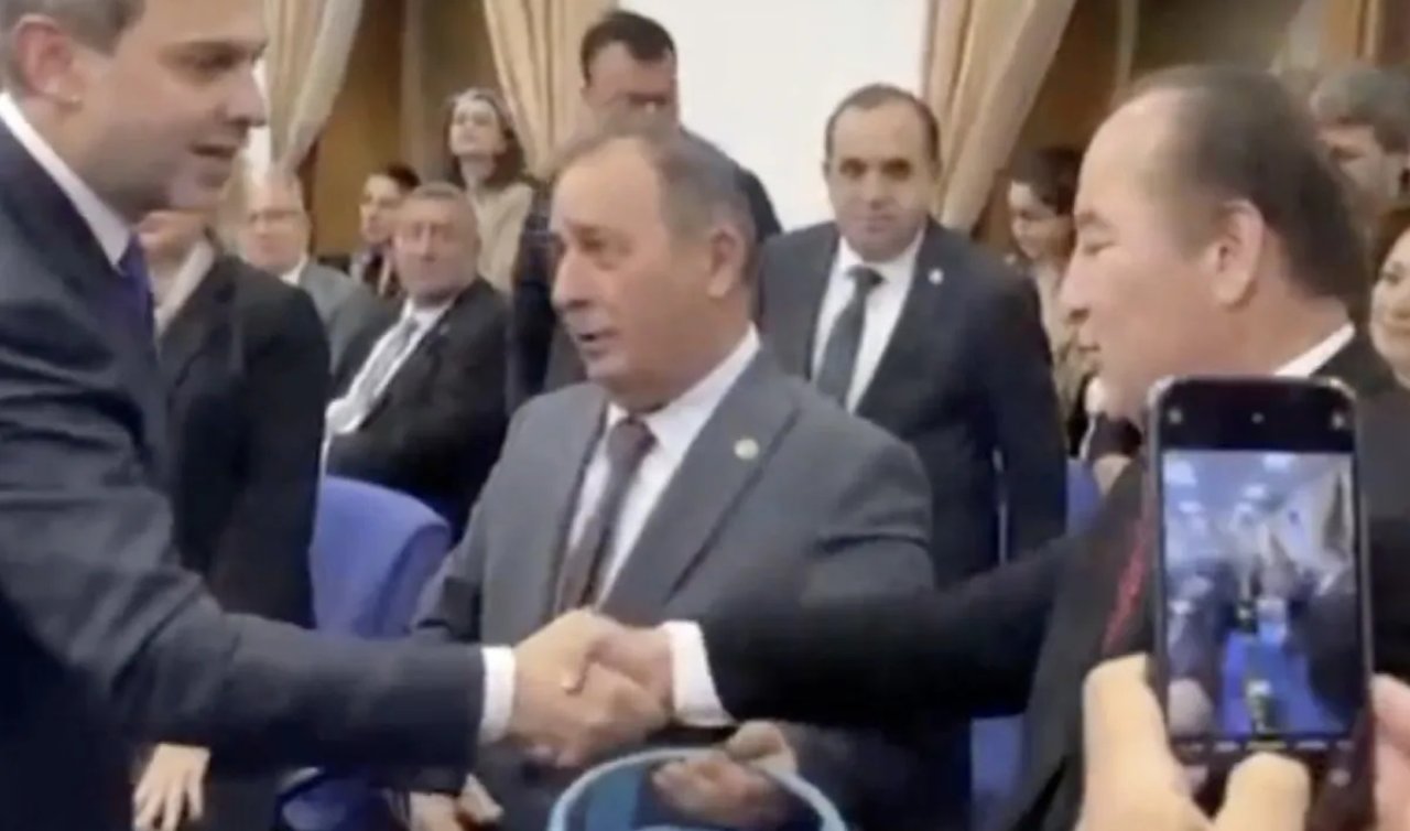 Alparslan Bayraktar’ın “Mutfakta tüp boş diyen’’ CHP’li vekile yanıtı gündem oldu