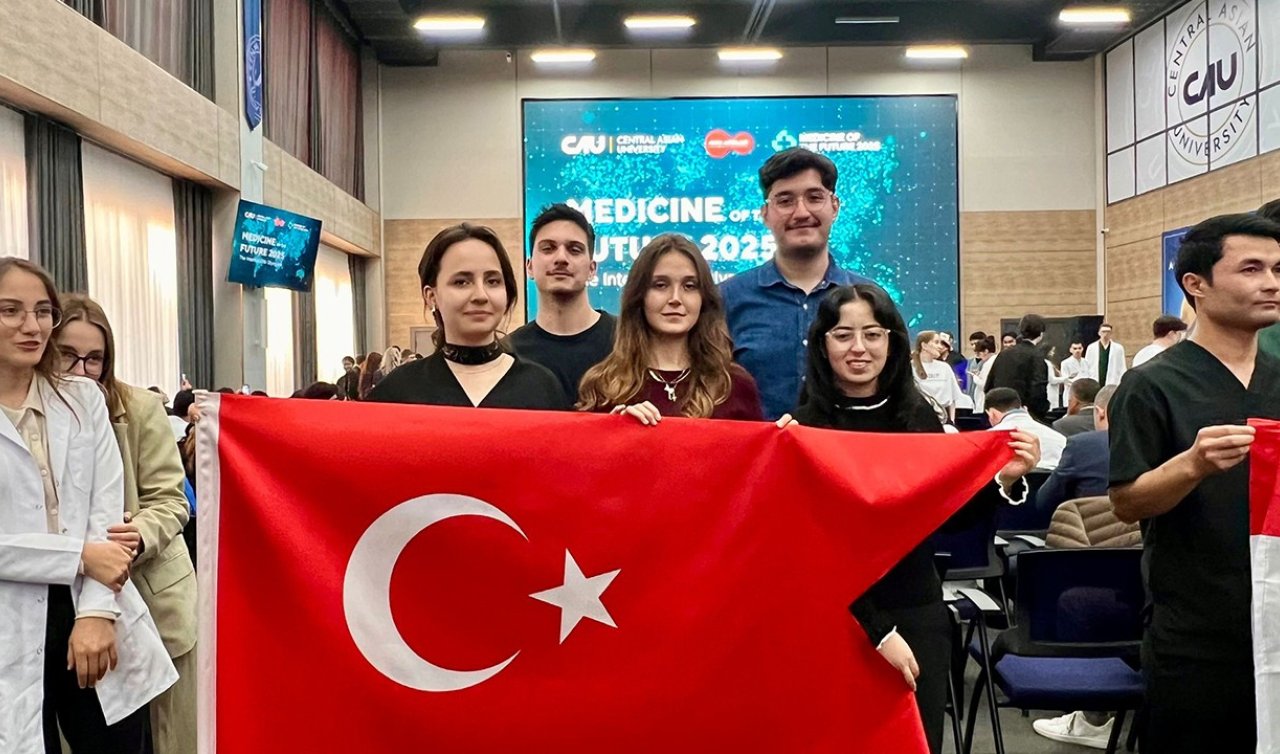 NEÜ’lü genç doktor adaylarından Taşkent’te örnek performans