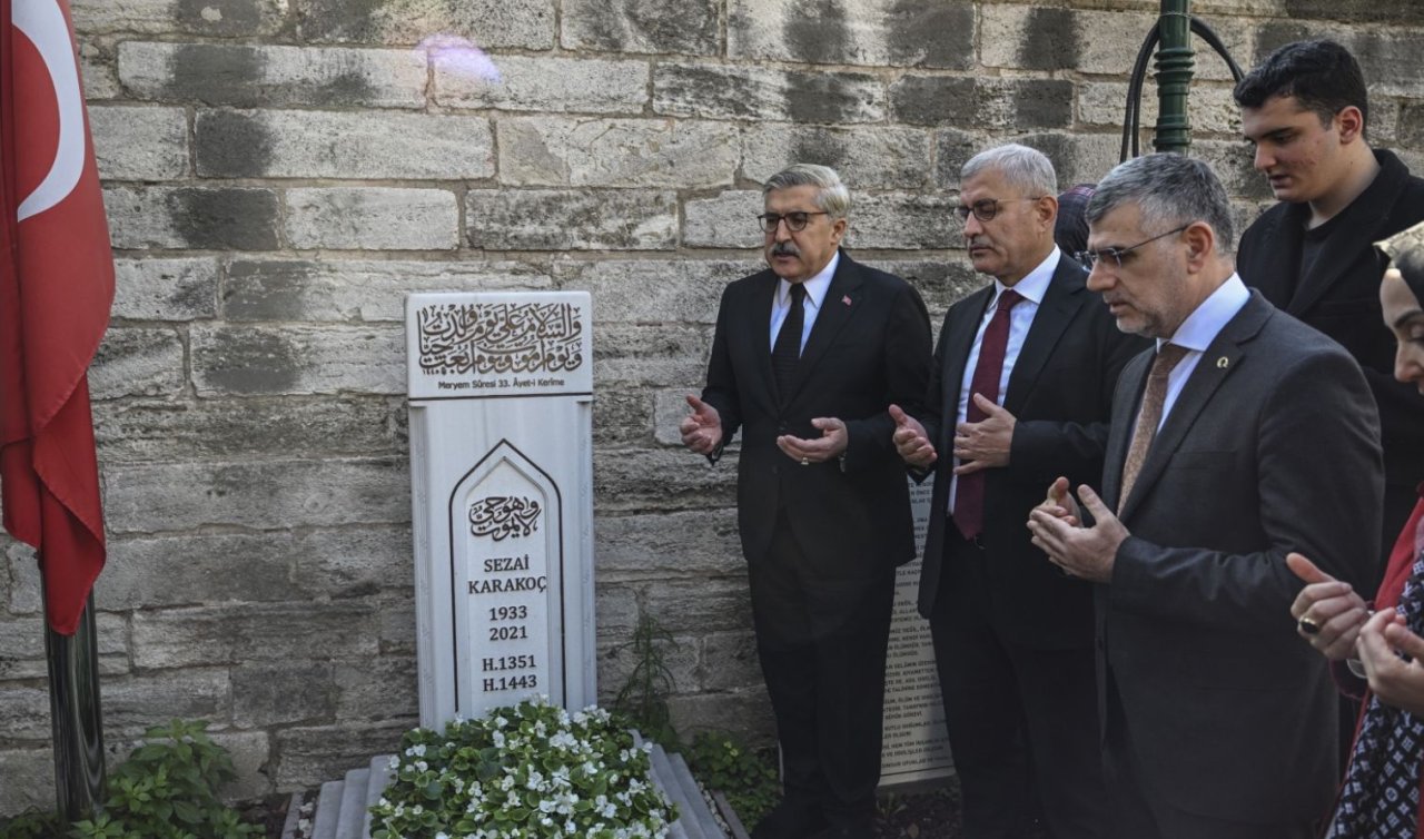 AK Parti Kültür ve Sanat Politikaları Başkanlığından Sezai Karakoç’un kabrine ziyaret