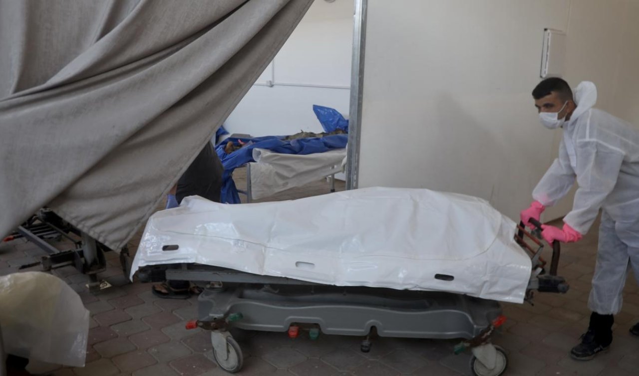 Gazze’de sağlık durumu felaket düzeyinde: Tıbbi çadırlar su altında kaldı