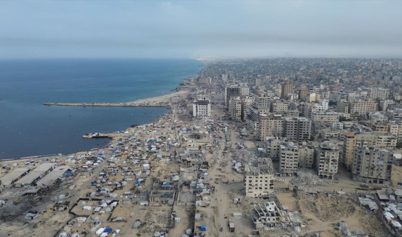 Katil İsrail ordusu Gazze’de Sarı Hat’tın yerini değiştirerek alanını genişletti