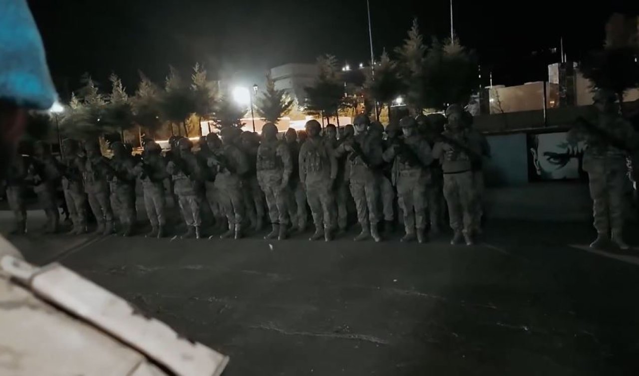  Büyük uyuşturucu operasyonu! Kilolarca skunk ve esar ele geçirildi