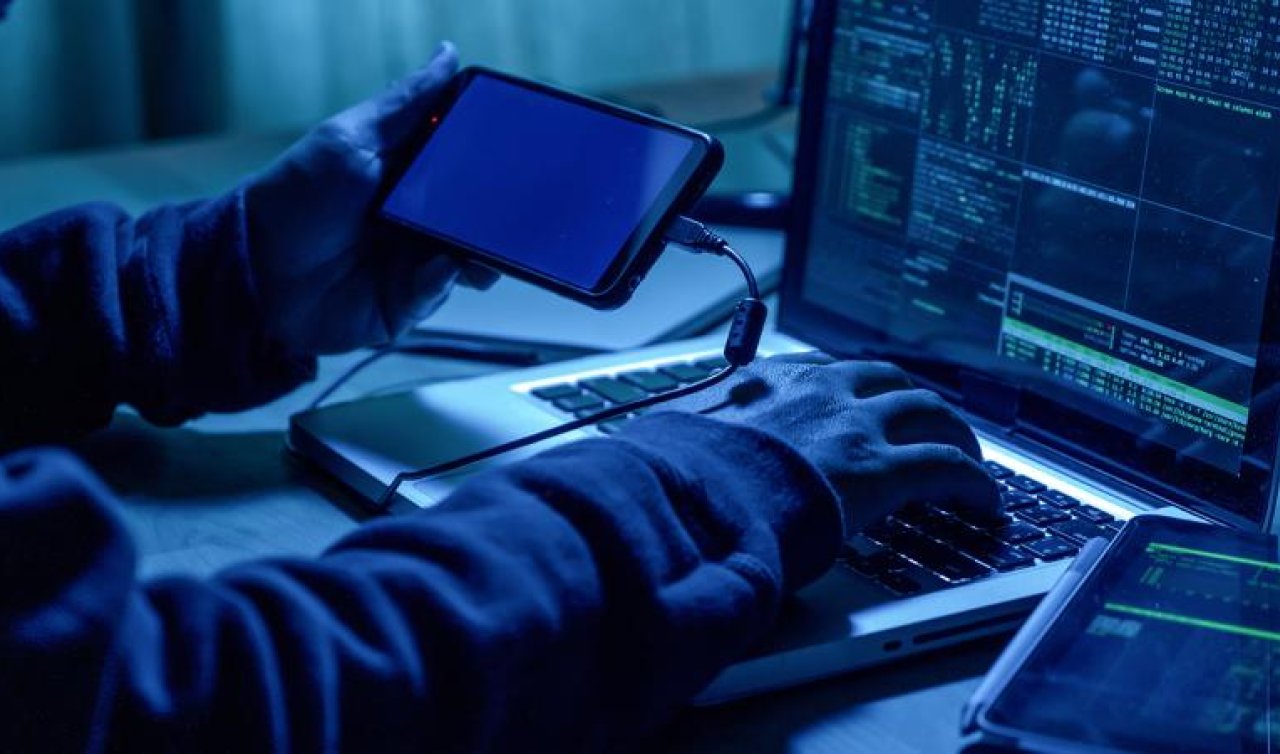 Kişisel veri hırsızlarına operasyon: 14 şüpheli yakalandı