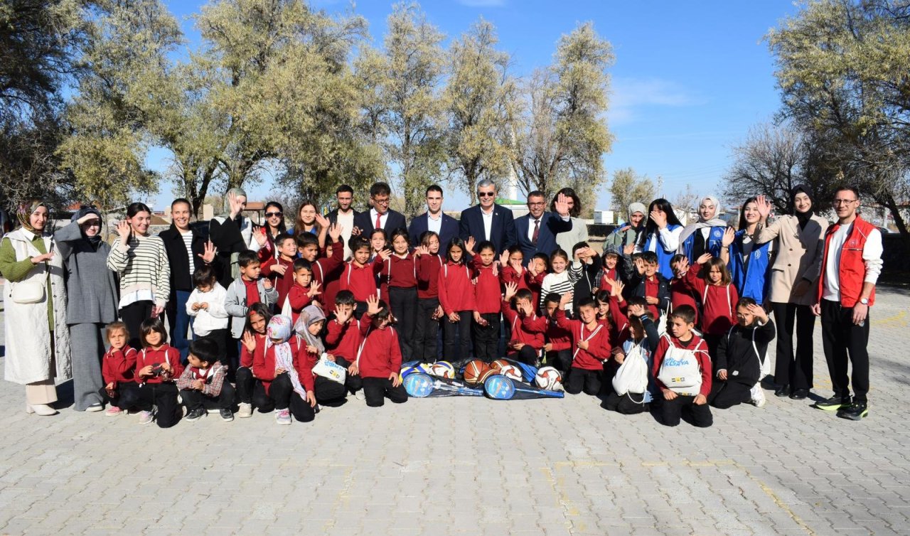 Karapınar Gençlik Merkezinin “Merkezim Her Yerde’’ etkinliği minik kalplere dokundu