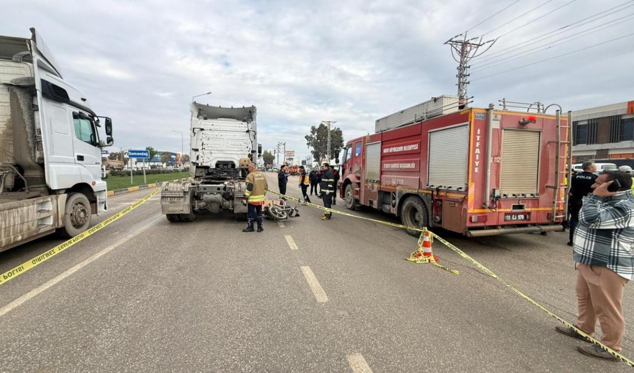  Tırın çarptığı motosikletteki anne ve bebeği öldü! 3 kişi yaralandı