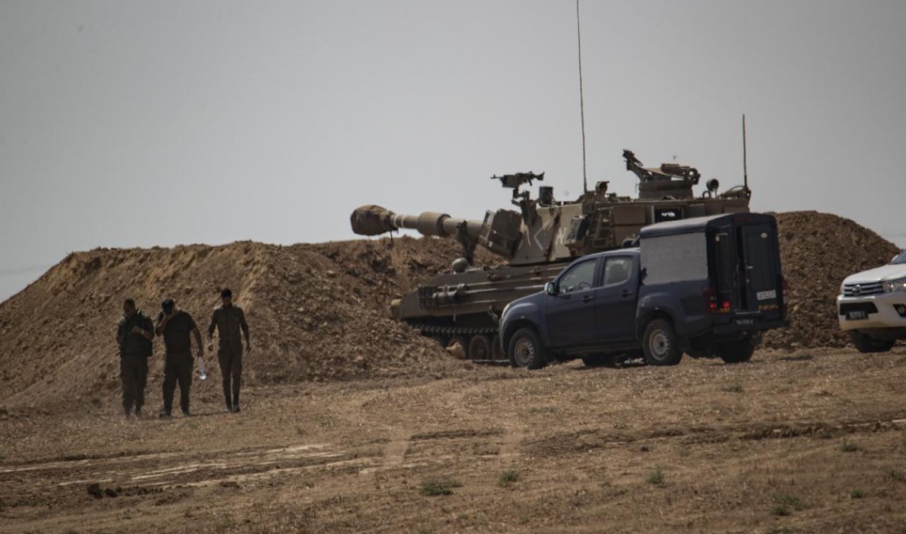 Katil İsrail ordusu öldürdüğü Filistinlilerin cesetlerini açık alanda çürümeye terk etti