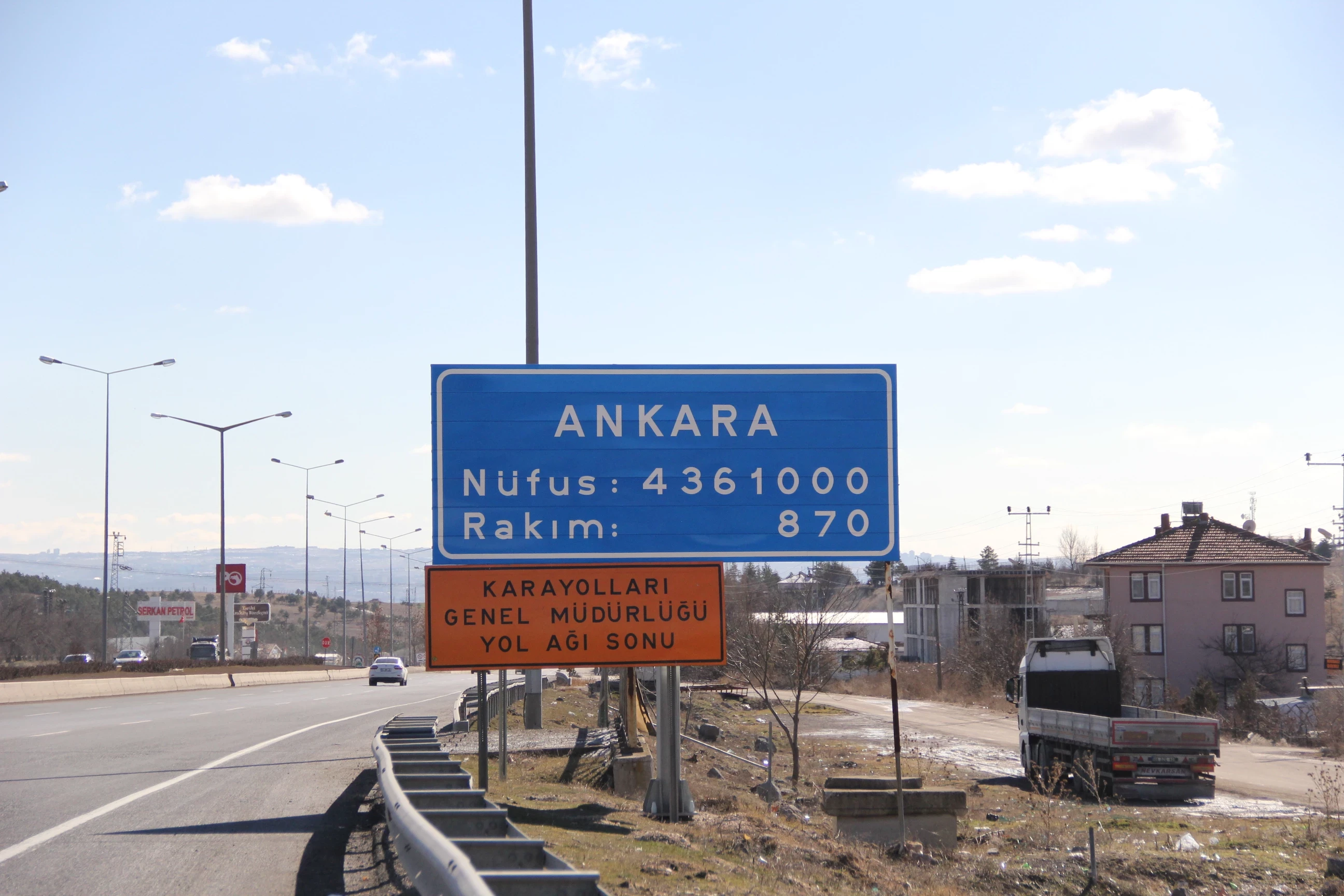 Konya Ankara Arası Kaç KM? Konya Ankara Arası Kaç Saat? Arabayla, Otobüsle Ve Uçakla Kaç Saat Sürer?