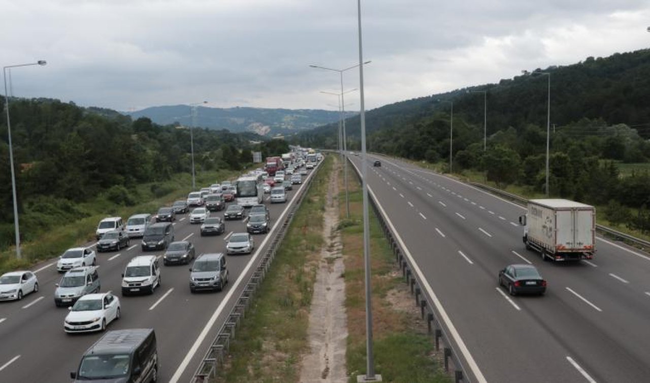 Motorlu taşıtlar 2024’te 383 milyar kilometre yol yaptı