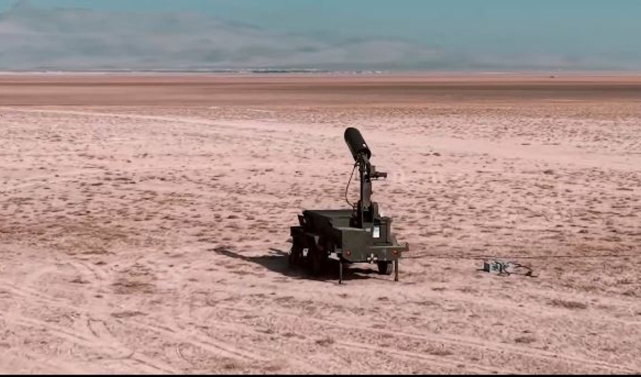 Mehmetçiğe güvenli koridor: ALPAY mayınlı arazide görev başında