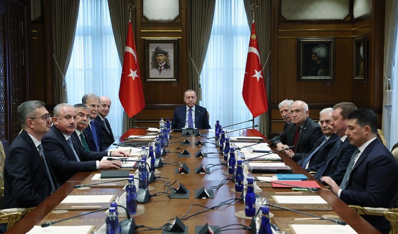 Yüksek İstişare Kurulu Cumhurbaşkanı Erdoğan’ın başkanlığında toplandı