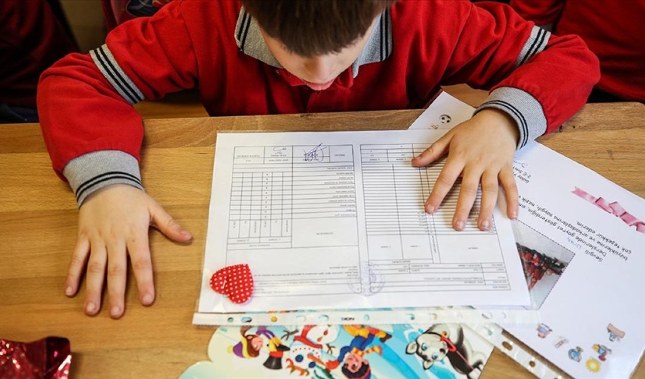 15 tatil ne zaman? 1. dönem ve 2. dönem ne zaman bitiyor? Yaz tatili ne zaman başlayacak? İşte 2025-2026 yılı karne tatili tarihleri