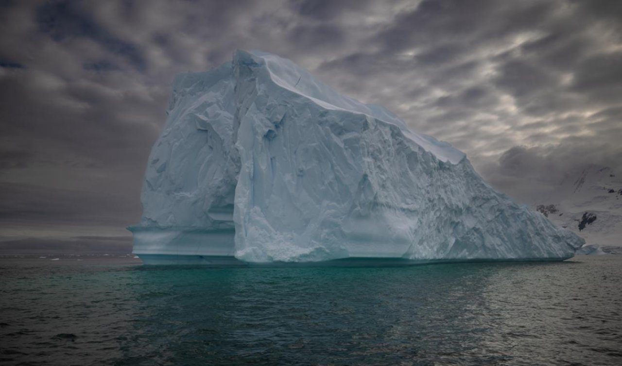 Araştırma: Antarktika’da 13 yılda su seviyelerini tehdit eden 362 buzul depremi oldu