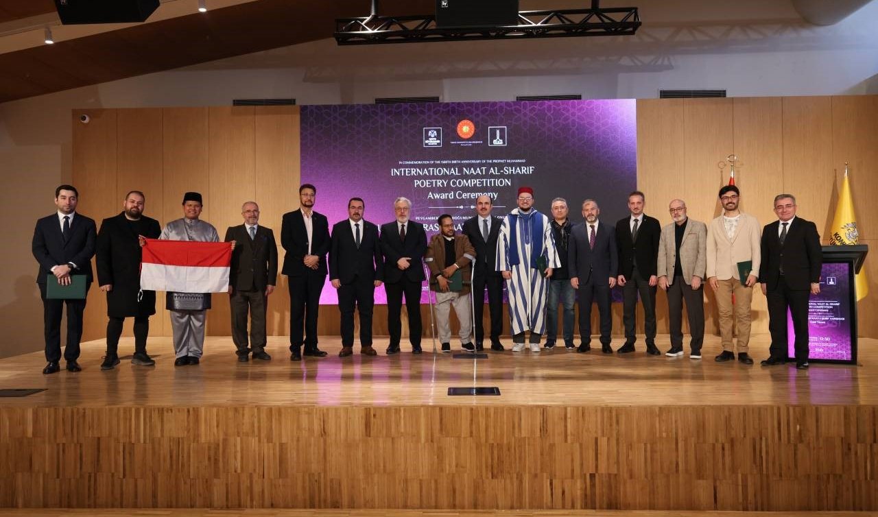 Yaşar Bayar’a anlamlı ödül