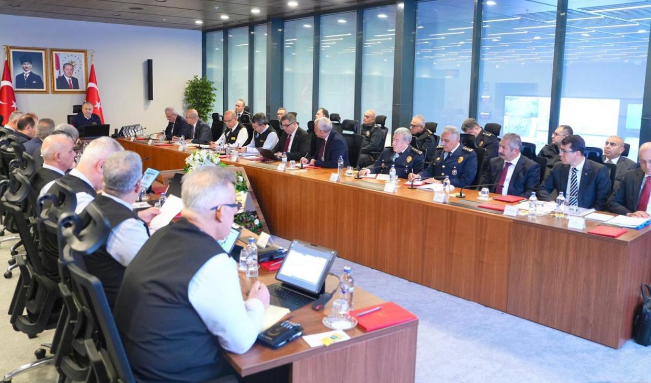 İçişleri Bakanlığı yeni yıl tedbirleri için toplandı