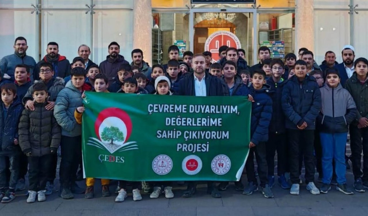 Karapınar’da öğrenciler sabah namazında buluştu