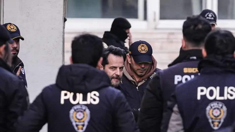 Futbolda bahis soruşturması: Erden Timur dahil 19 şüpheli tutuklandı!