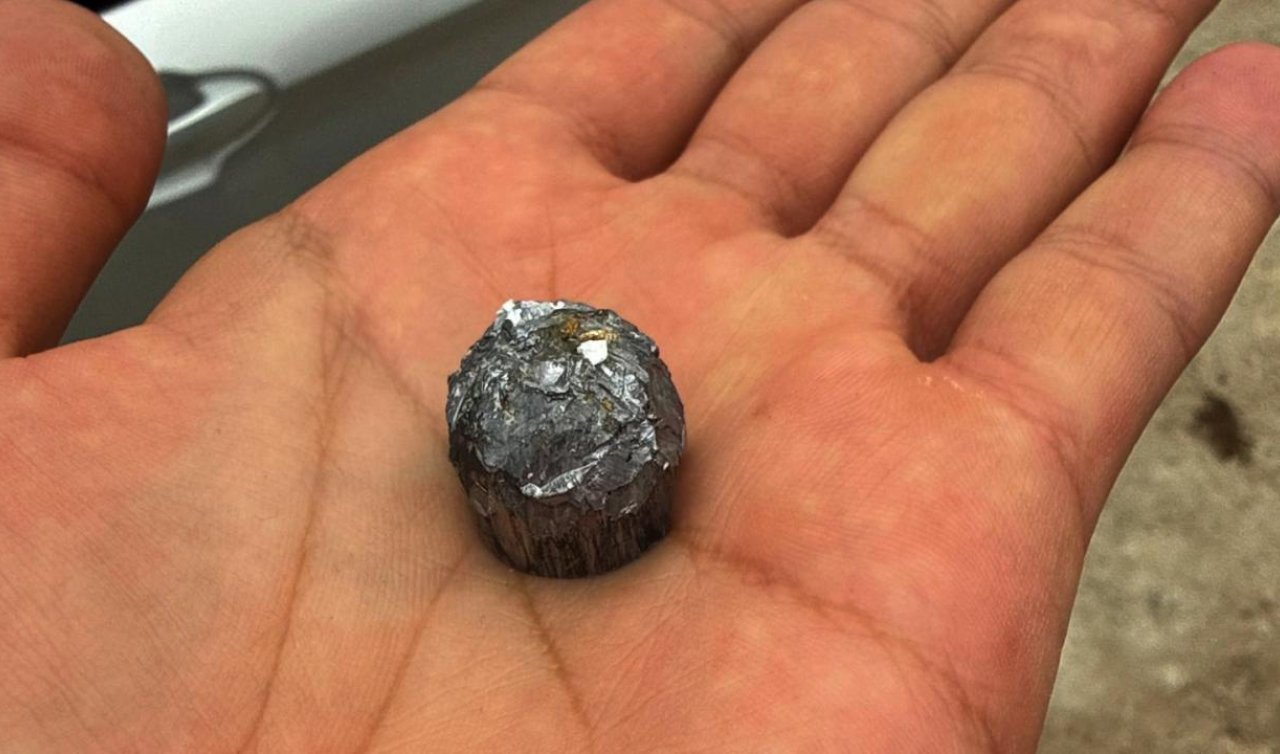 Maganda dehşeti: 13 kişi kahvaltı yaparken pencereye “Domuz kurşunu’’ isabet etti!