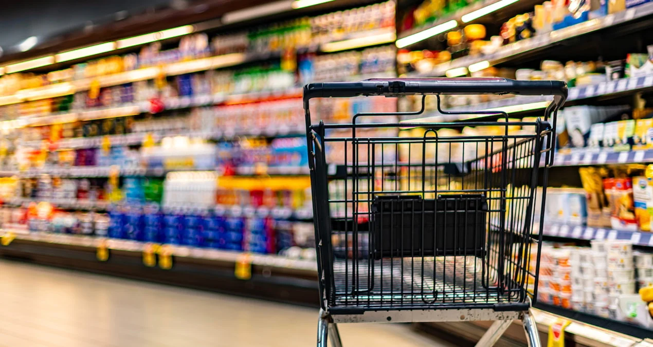 Yılbaşında Marketler Açık mı? (31 Aralık 2025) BİM, A101, ŞOK, Migros, Carrefour Saat Kaça Kadar Açık? 1 Ocak 2026 Marketler Açık mı?