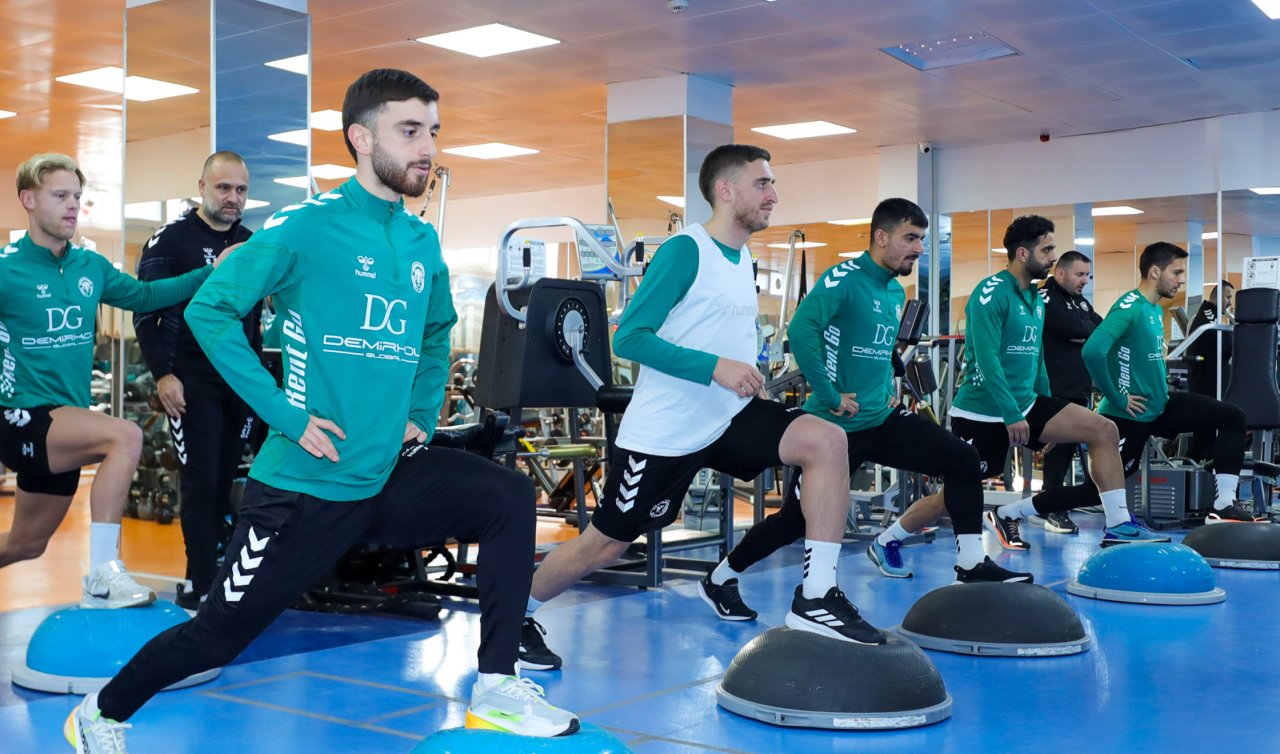 Konyaspor’da Antalya kampı sürüyor