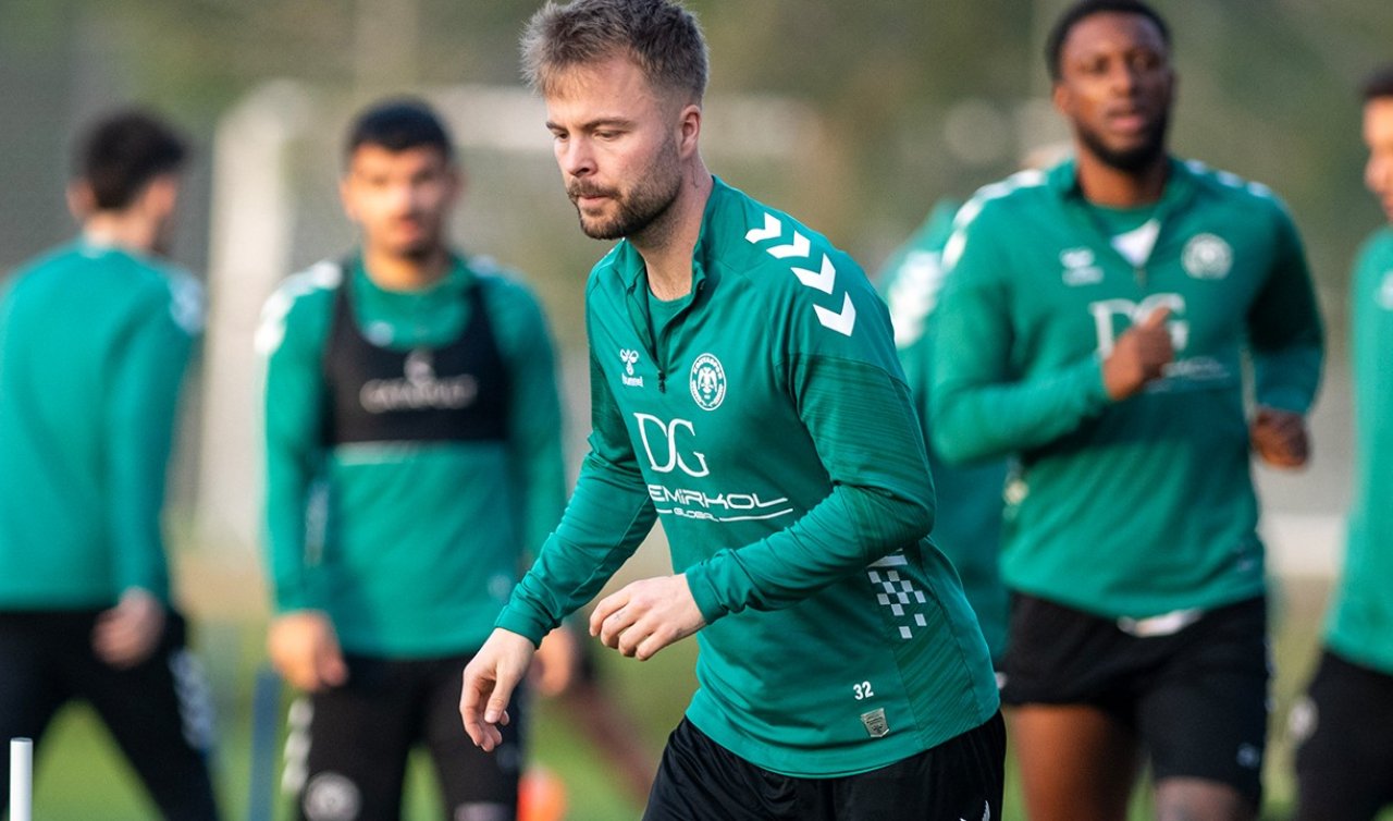 Konyaspor’da Antalya kampı sürüyor