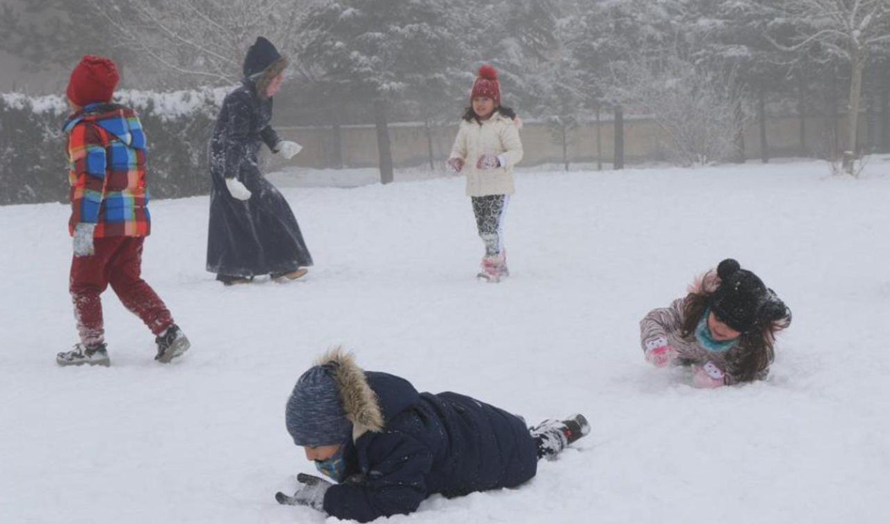 Ankara’da yarın okullar tatil mi, son durum ne? Ankara kar tatili için gözler Valilik’te!