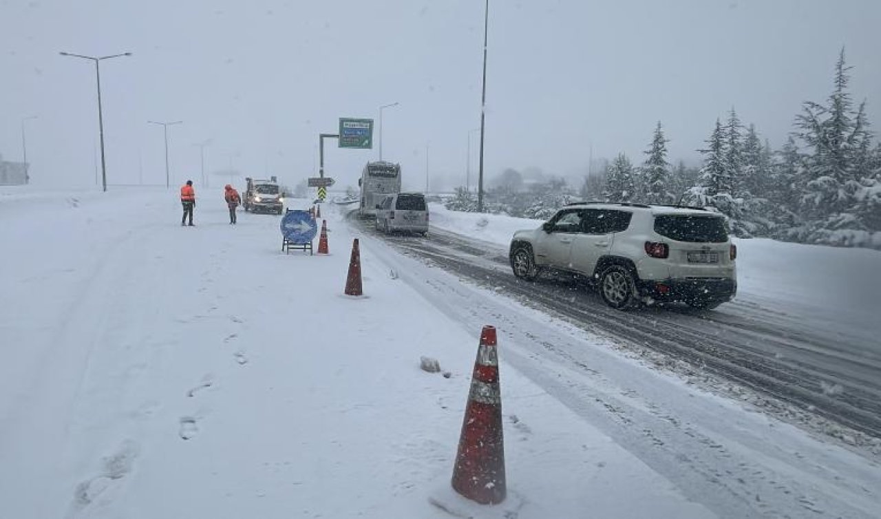 Sivas-Kayseri yolu ulaşıma kapandı