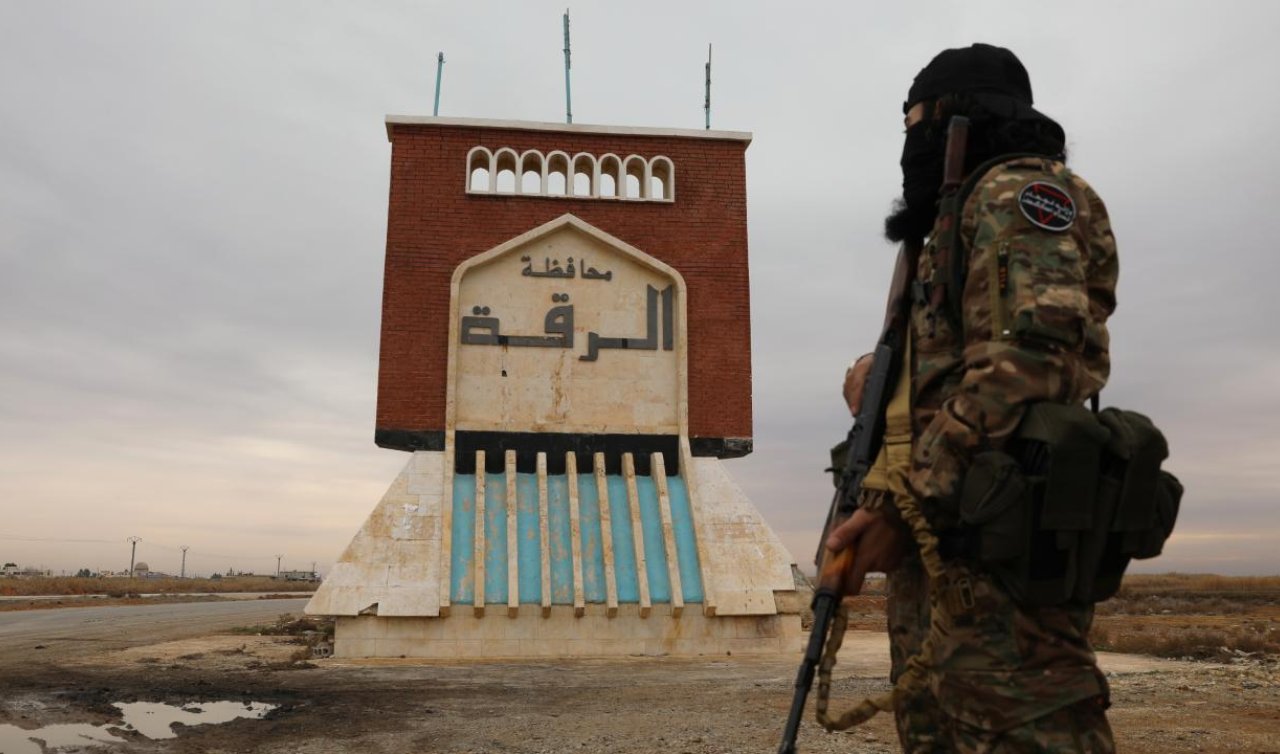 Suriye yönetimi Rakka’da kurumları hızla faaliyete geçirmeye başladı