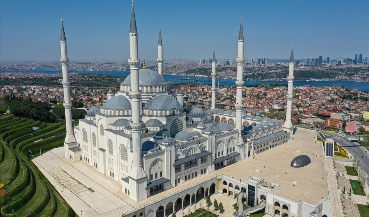 İstanbul 20 Ocak Salı günü öğle ezanı vakti! İstanbul’da 20 Ocak Salı günü öğle ezanı saat kaçta okunacak?