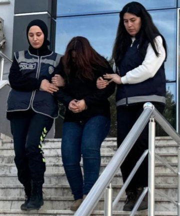 Bebeğe şiddet uygulayan hemşire tutuklandı