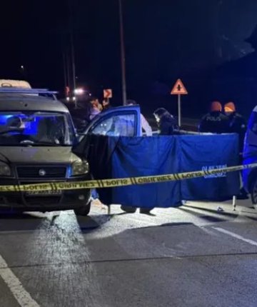 Yol kenarında vahşet! Evli kadın evli sevgilisinin boğazını keserek öldürdü