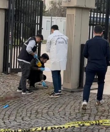 Cami bahçesinde kurşun yağdırdı! Annesinin cenazesinde kardeşini öldürdü