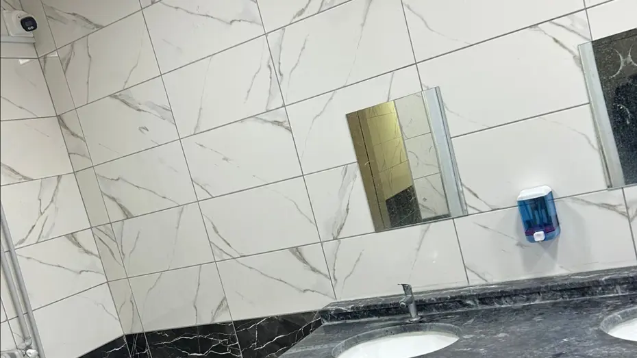 Öğrenci tuvaletlerinde güvenlik kamerası: Milli Eğitim inceleme başlattı!