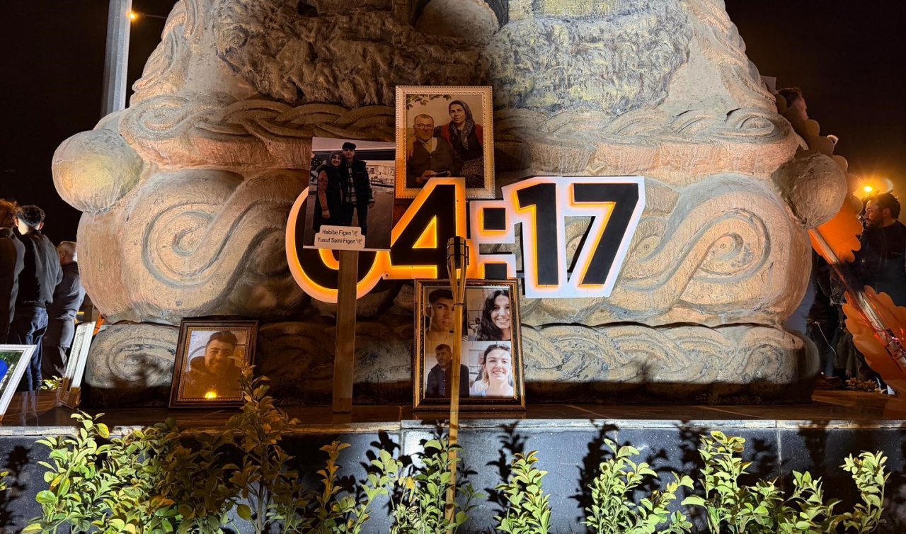 Adıyaman’da binlerce kişi deprem şehitlerini andı