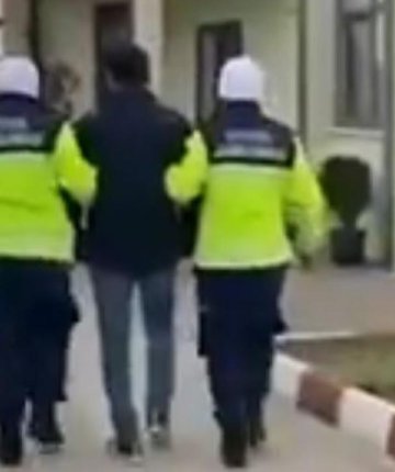 Hız sınırını aşan motosiklet sürücüsü yakalandı!