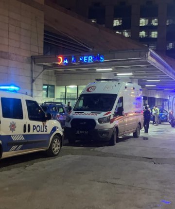 Taşlı sopalı kavga: 15 yaralı 10 gözaltı