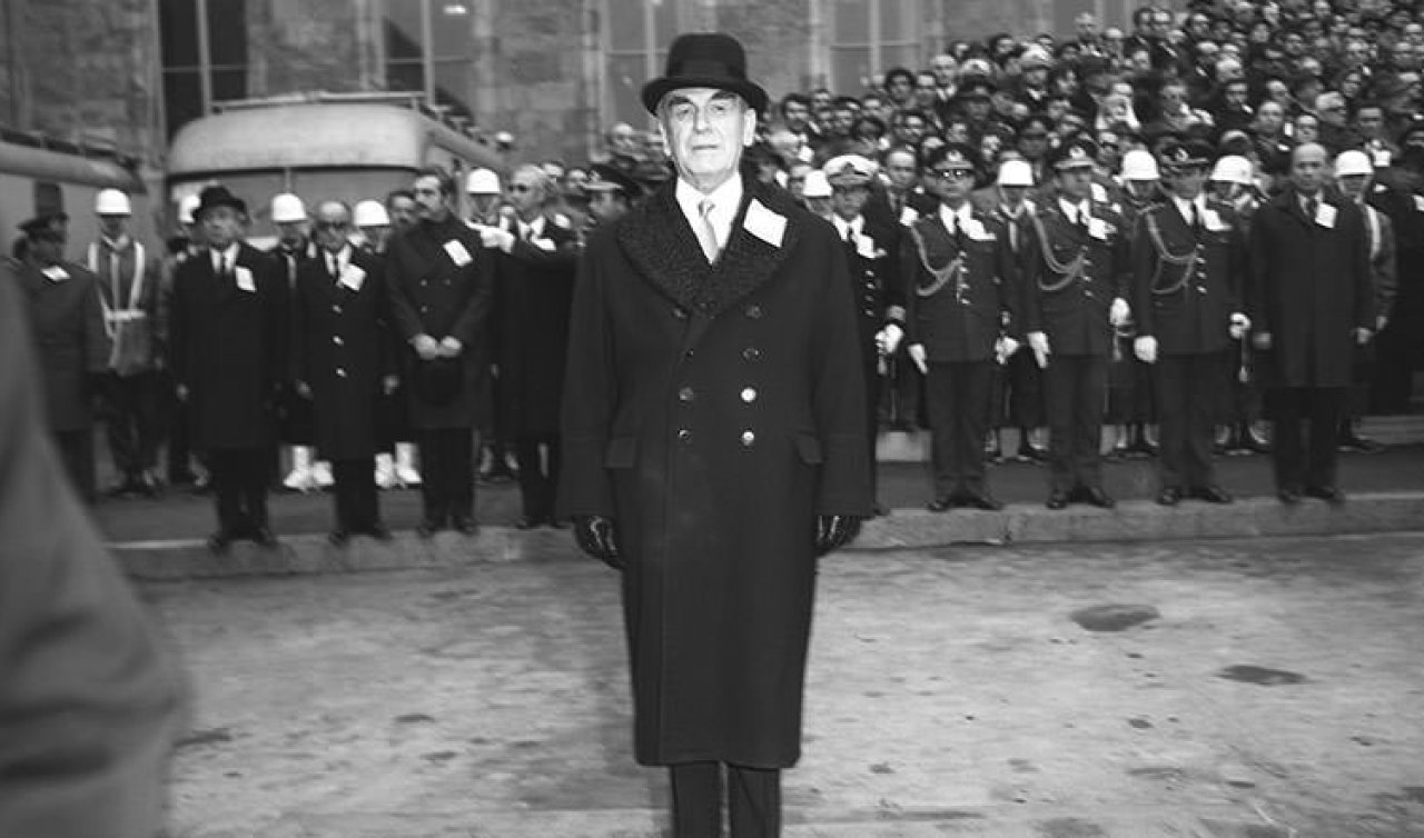 Fahri Korutürk, Türkiye’nin kaçıncı cumhurbaşkanıdır? Kim Milyoner Olmak İster 50 bin tl’lik soru