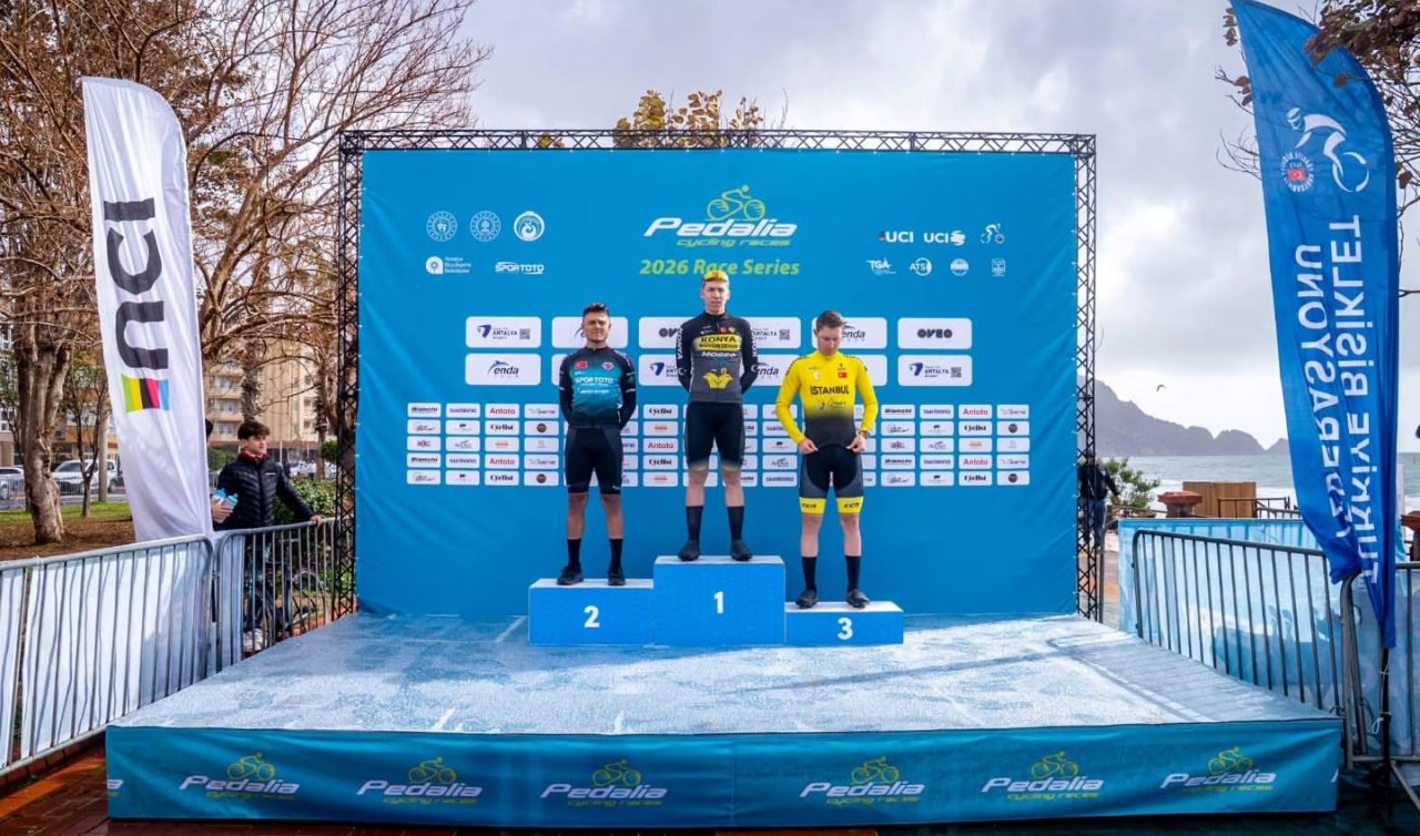 Büyükşehirli sporculardan çifte gurur: Bisiklet ve güreşte madalya