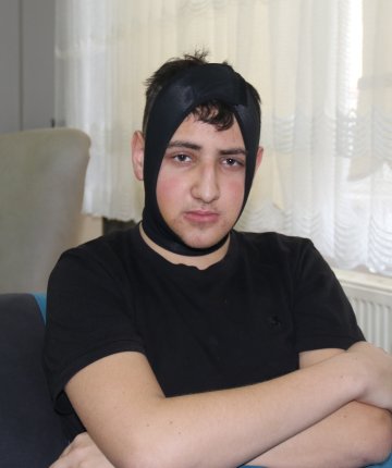 4 öğrenci tarafından omuriliği kırılan Kayra polislik hayalinden mahrum kalmak istemiyor