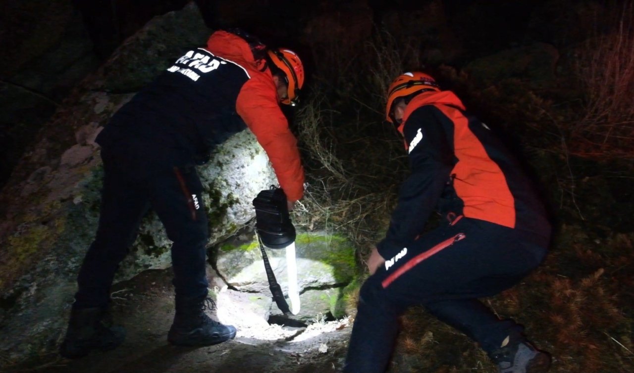 Define bulmak için girdikleri sarnıçta mahsur kalan 3 kişi 4 saatte kurtarıldı