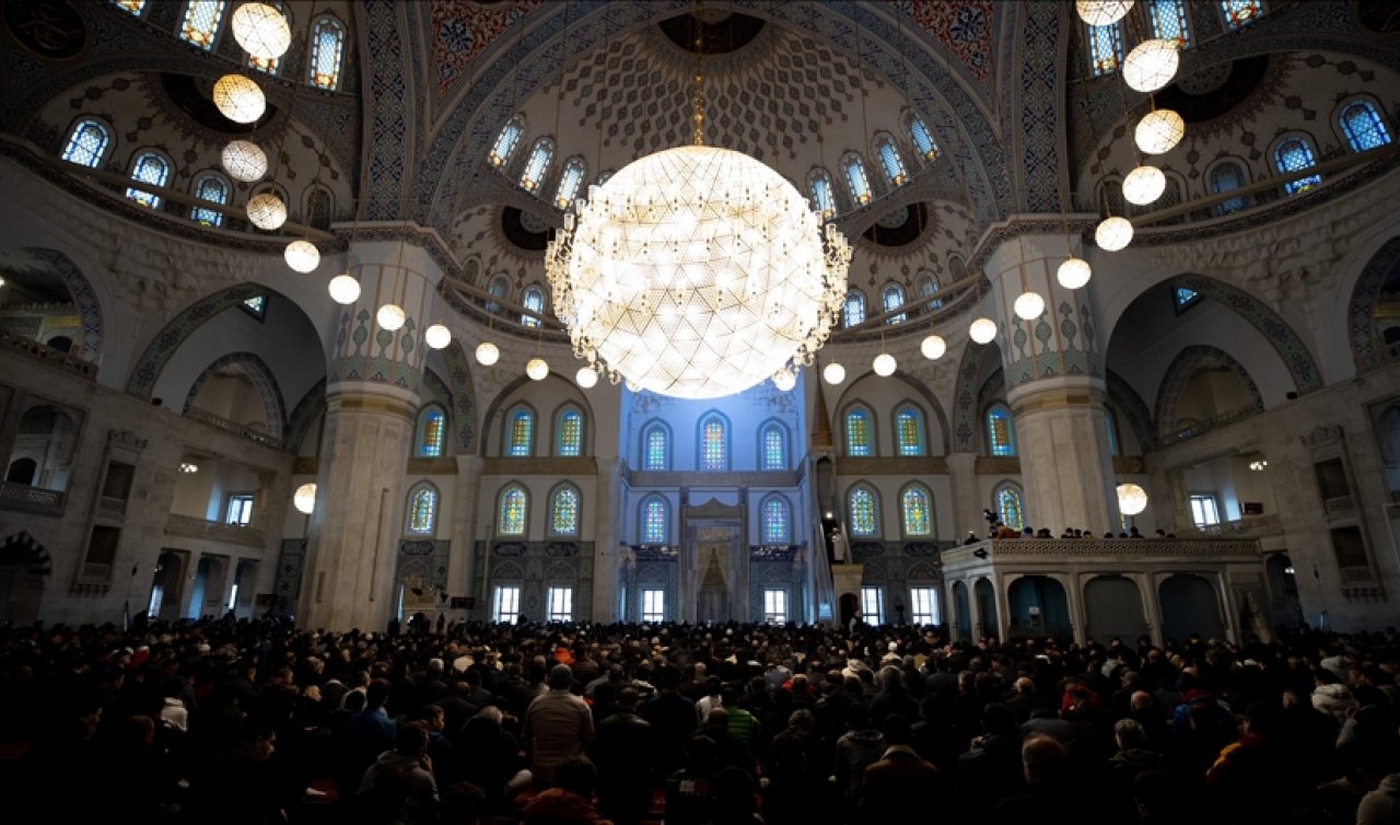 BURSA’DA HATİMLE TERAVİH NAMAZI KILINAN CAMİLER 2026: Bursa’da hangi camilerde hatimli teravih namazı kılınacak?