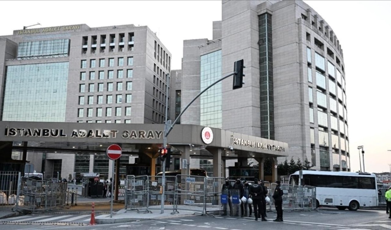 Sahte belgelerle ikamet izni operasyonunda 40 kişi tutuklandı