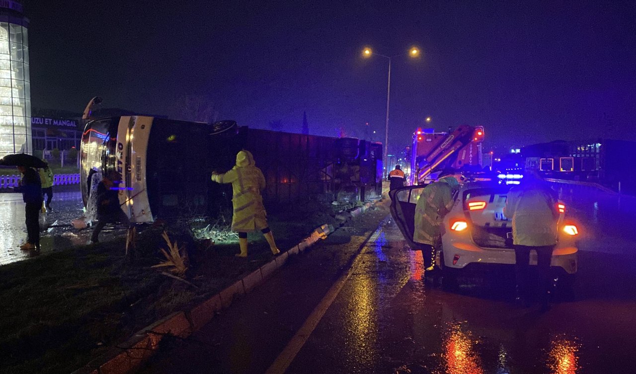 Yolcu otobüsü devrildi: 6 yaralı