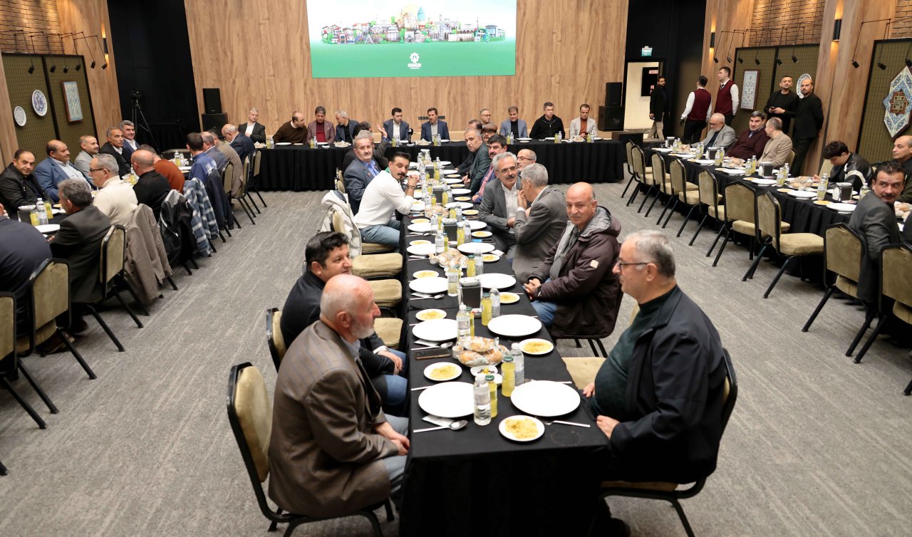 Karatay protokolü ve muhtarlar iftar programında bir araya geldi