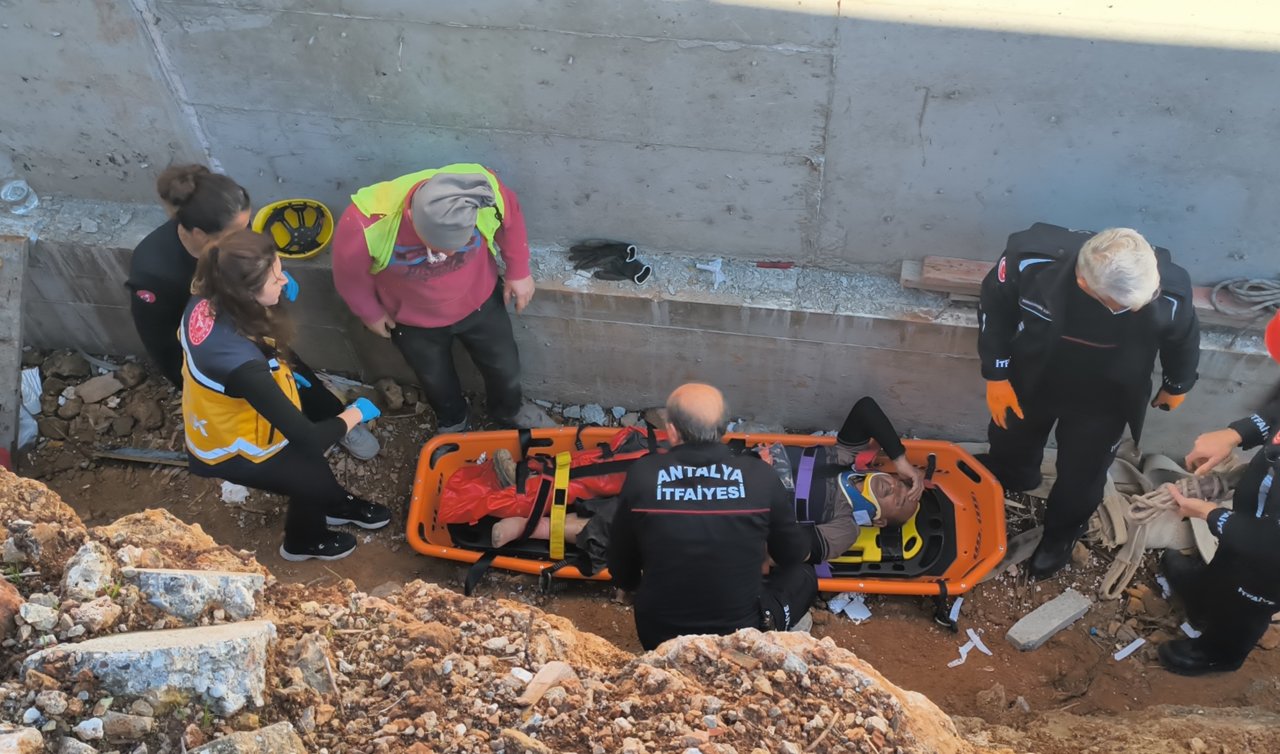 Toprak zemin kaydı: 3 metreden düşüp yaralanan inşaat işçisini ekipler kurtardı