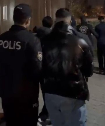 Erasmus öğrencilerini rehin alan sahte polisler tutuklandı