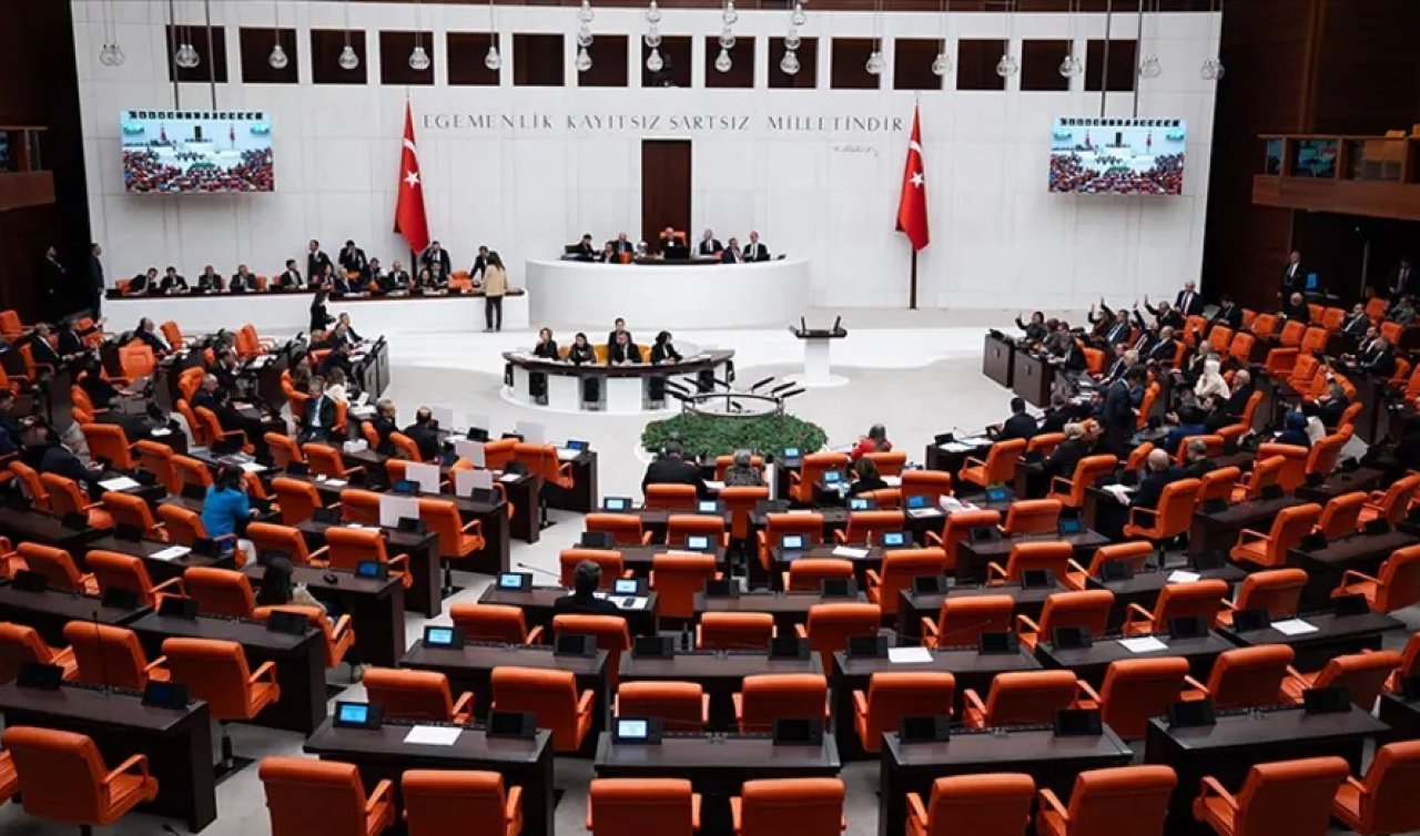 Özgür Özel dahil üç vekilin dokunulmazlık dosyası Meclis’te